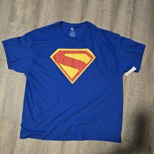Superman Logo T-shirt *Brand New-Never Worn*